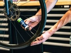 BBB BTI-180 BioSeal Tyre Sealer -Cyclo Verkoop 2977348060 4 medium