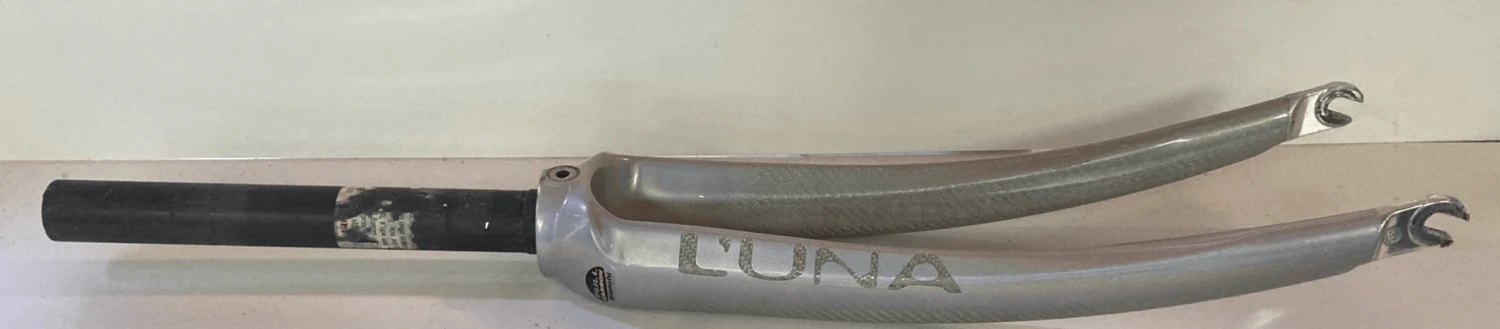 Bianchi Luna Full Carbon Voorvork (USED) 3 Bianchi Luna Full Carbon Voorvork (USED)